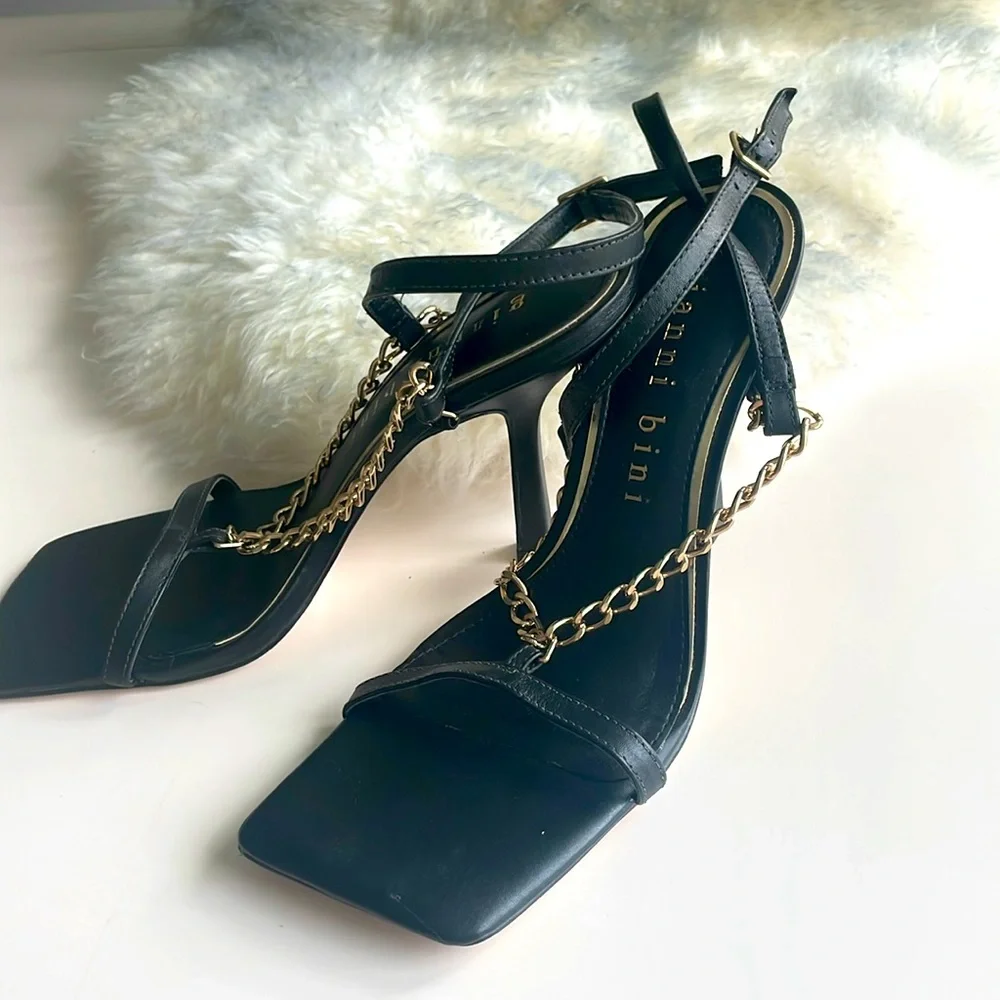 Gianni Bini Black Leather High Heel Strappy Sandals New Size 8.5 - Picture 4 of 7
